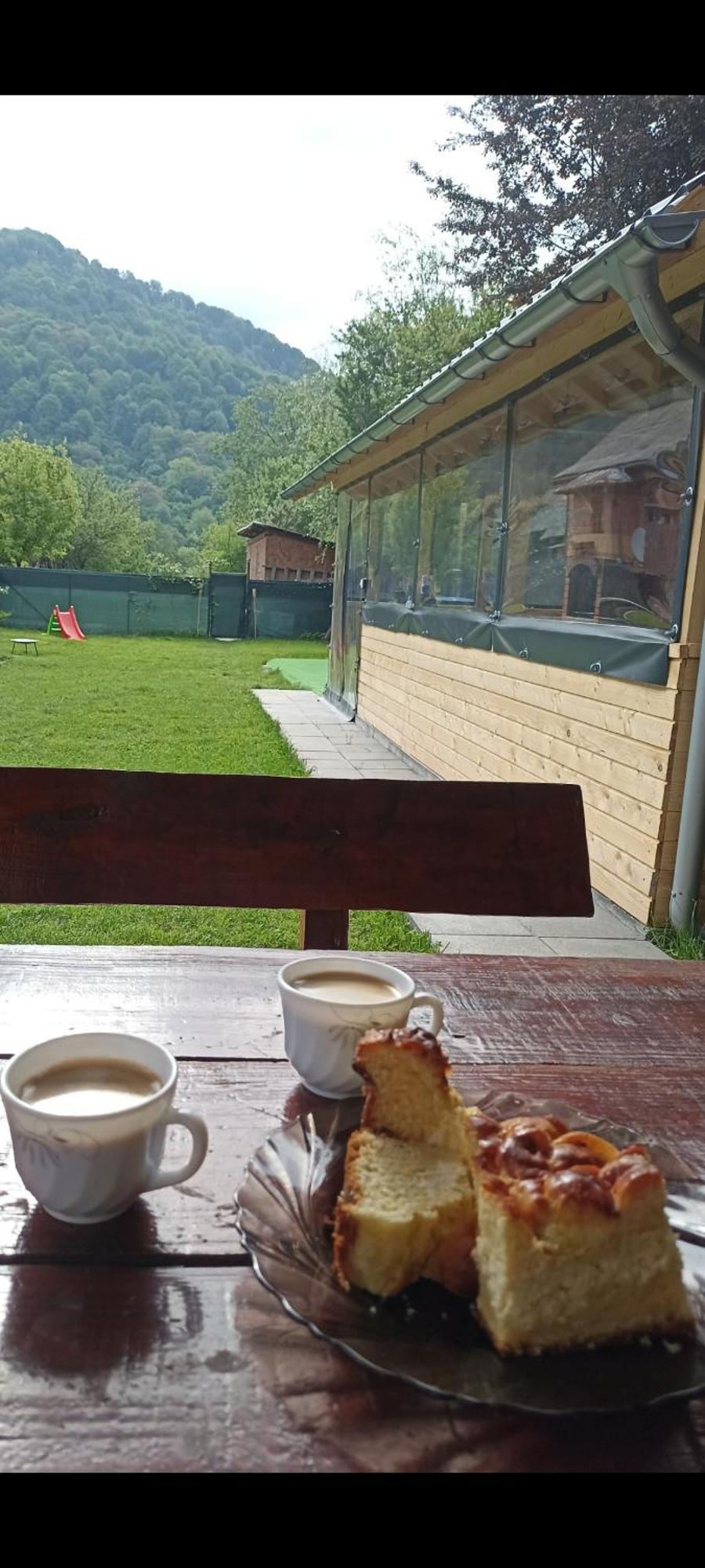 Popasul Drumetului Transfagarasan Hotell Curtea de Argeş Exteriör bild